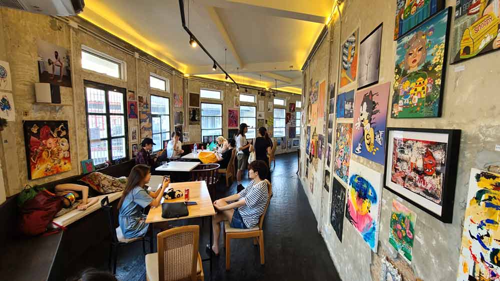 The Hechyeomoyeo Volume 5 art exhibition at Hugs Songwat Bangkok